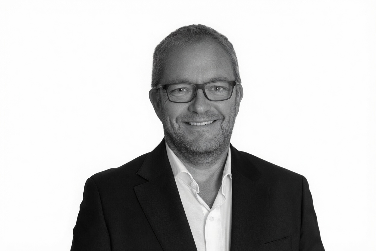 Portrait of Colin Thompson